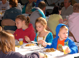 CAM Pancake Feed images April 30, 2011
