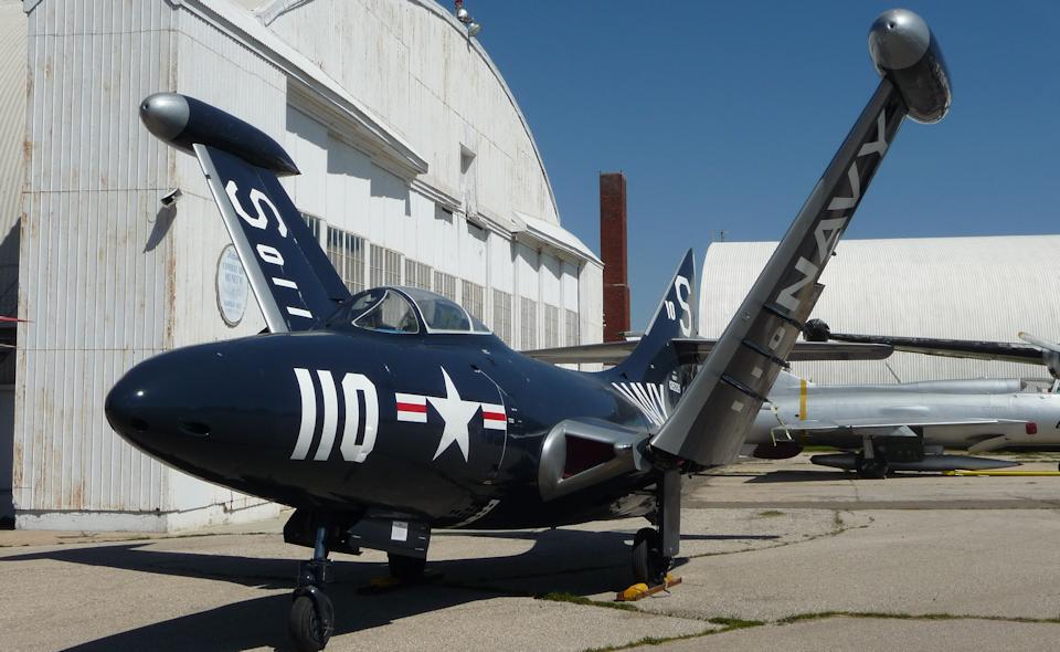 Grumman F9F-5 Panther